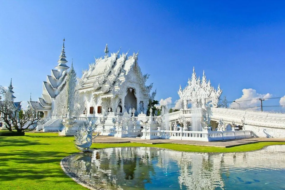 Templo Blanco Casa Negra y Templo Azul